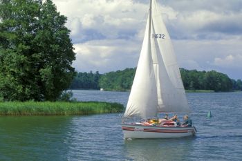 Freizeitgestaltung in Brandenburg Ausflüge Wassersport Segeln